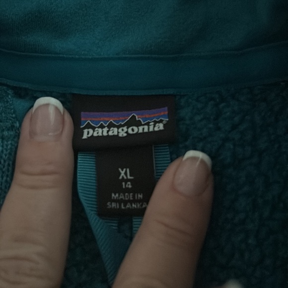 Children’s XL Patagonia - worn a handful of times - Picture 2 of 4